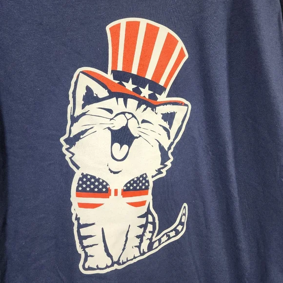Hanes NWOT Navy Blue Cat Graphic American flag print TShirt woman's size medium - Picture 7 of 8